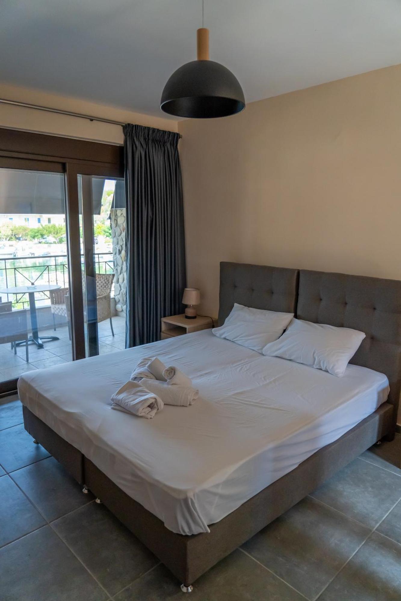 Prego Living Apartments Vathi  Dış mekan fotoğraf