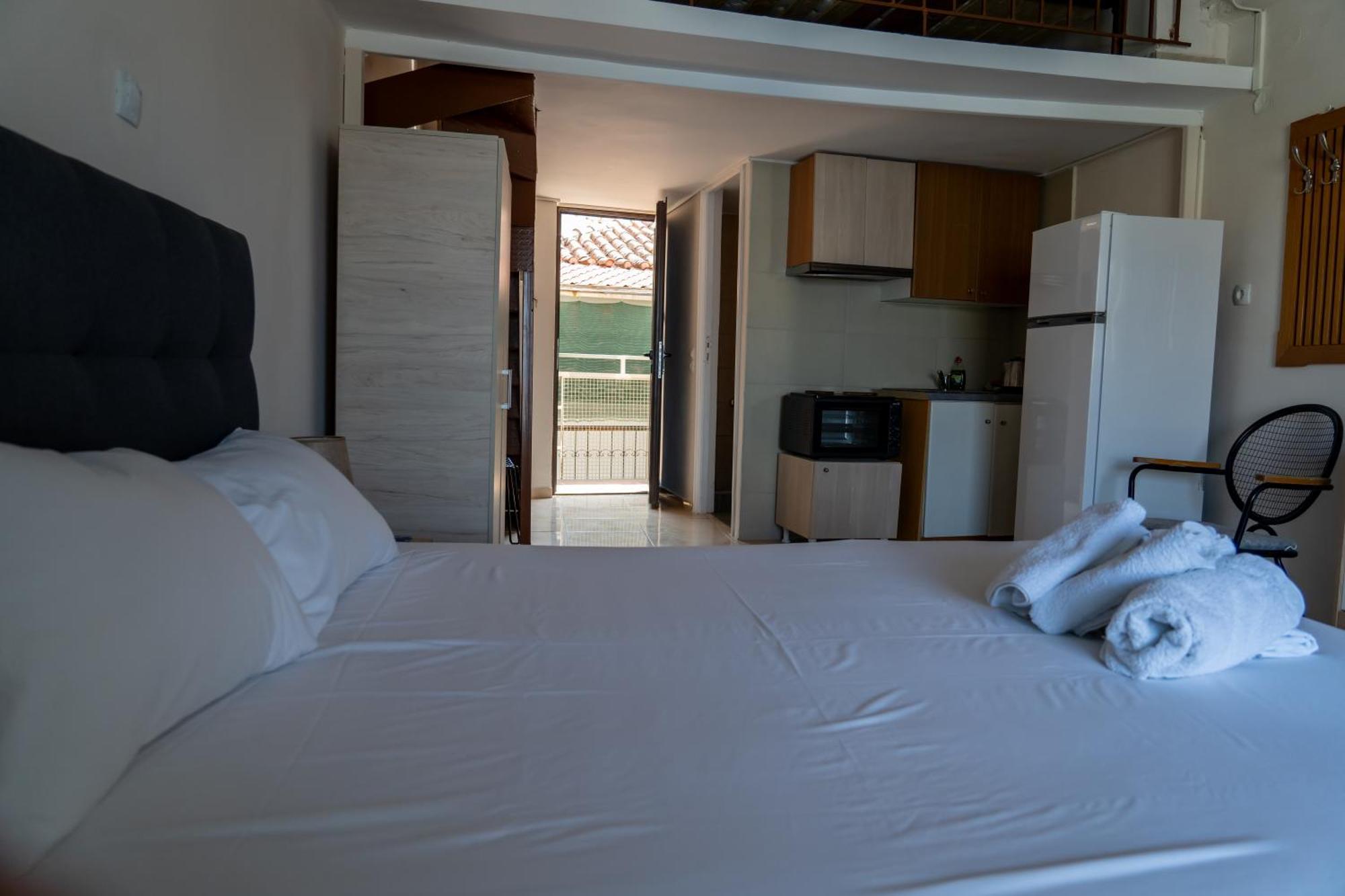 Prego Living Apartments Vathi  Dış mekan fotoğraf